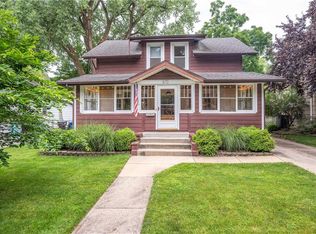 670 45th St, Des Moines, IA 50312