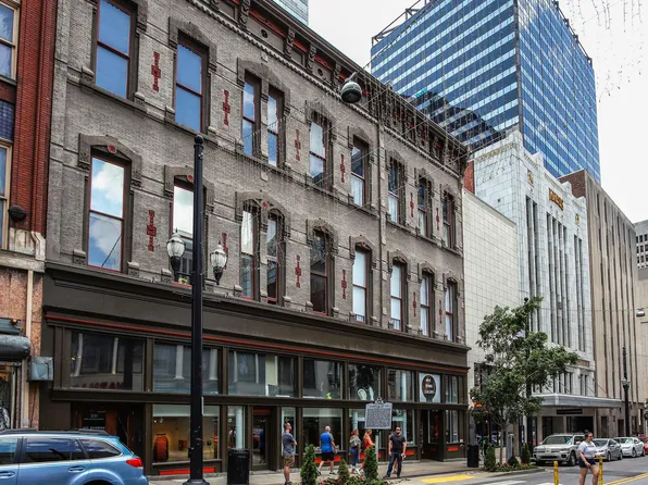 231 Rep John Lewis Way N APT 401, Nashville, TN 37219