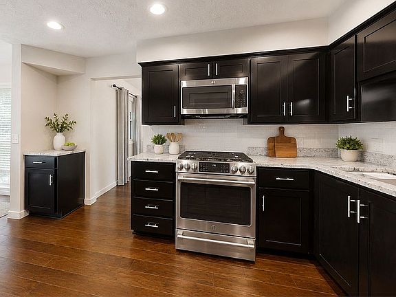 5th image of 15447 Douglas Cir