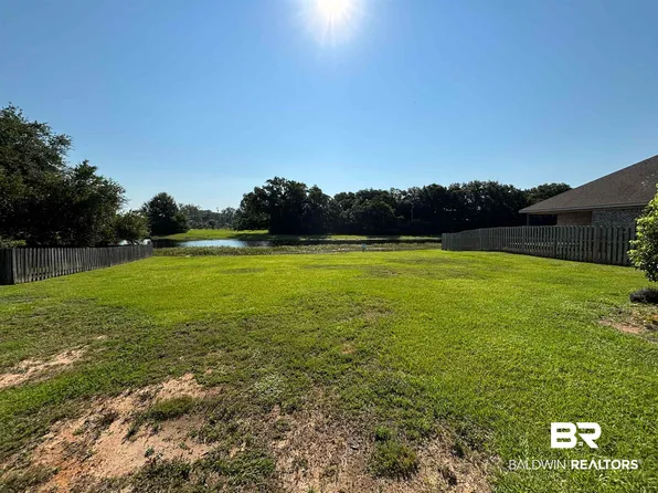 27413 Yorkshire Dr, Loxley, AL 36551