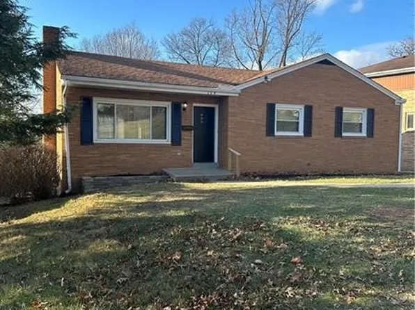 114 Grienbrier Dr, Carnegie, PA 15106