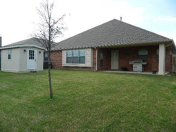 3rd image of 2108 Ravens Nest Dr