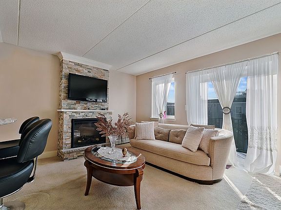 4th image of 109 Beach 61st St #77A