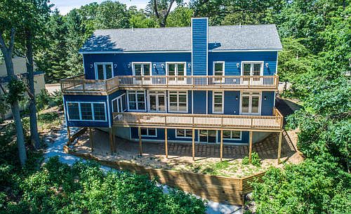 3rd image of 11068 Riverview Dr