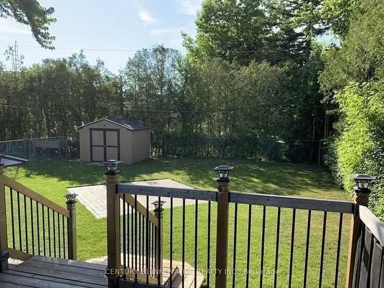 586 Chamberlain Rd — Photo 11