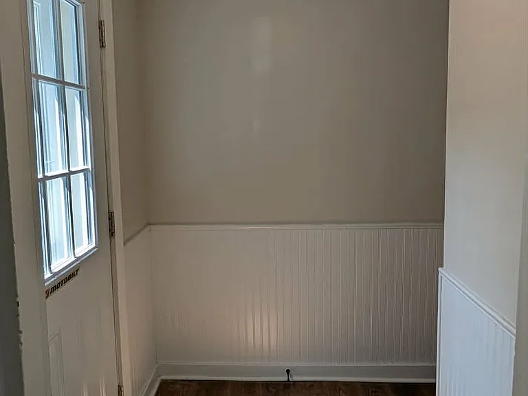 258 Essex St — Photo 23