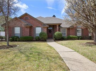 1032 Cheyenne Trl, Hewitt, TX 76643