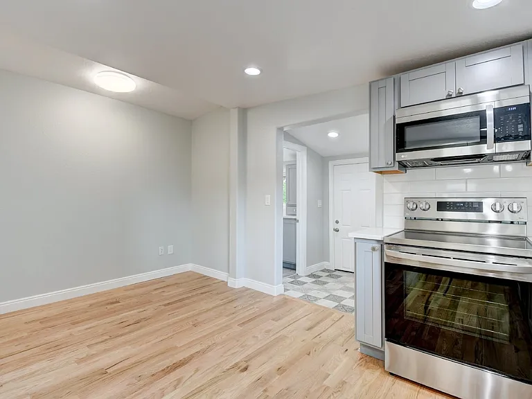 2643 W 38th Ave — Photo 15