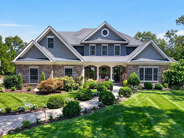 27808 W Center Rd, Waterloo, NE 68069