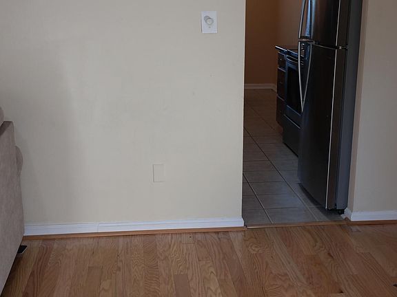5th image of 6568 Yadkin Ct