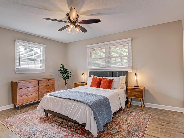 Bedroom #1