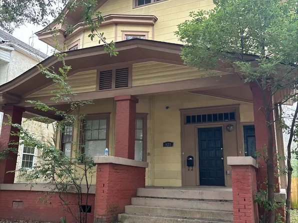 823 E Henry St #B, Savannah, GA 31401