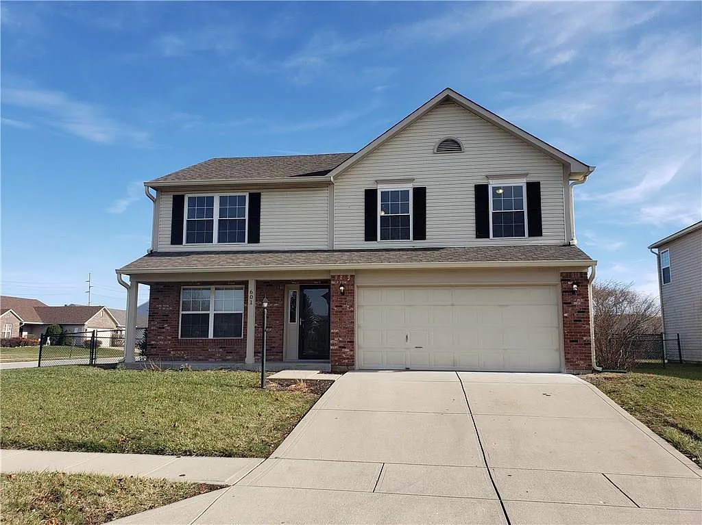 601 Sweet Creek Dr photo 1