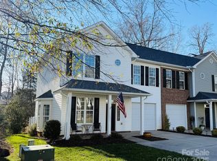 711 Torrey Pines Ln, Fort Mill, SC 29715