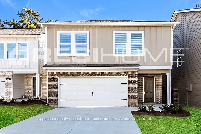 159 Wellbrook Ct NE