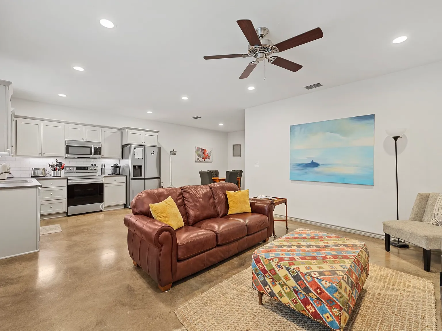 Lindale Landing North/South — Photo 2