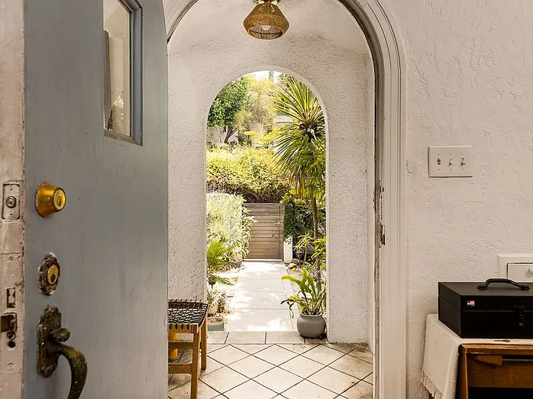 1647 N Coronado St — Photo 4