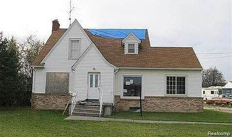 2nd image of 5069 Clio Rd