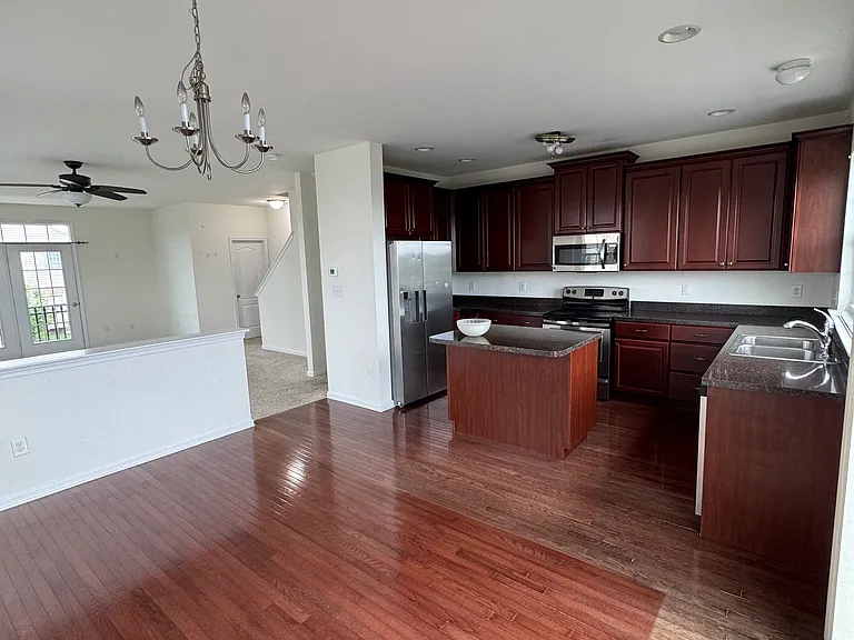 1561 E Matisse Dr — Photo 9