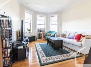 1344 Commonwealth Ave #19, Allston, MA 02134