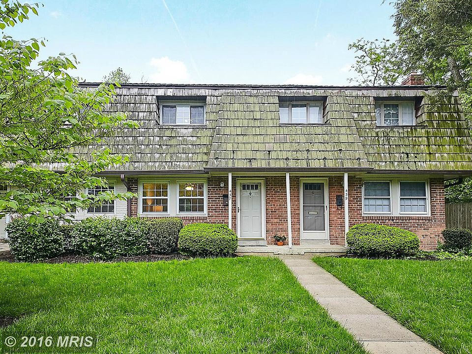 1st image of 437 Hampton Ct #134