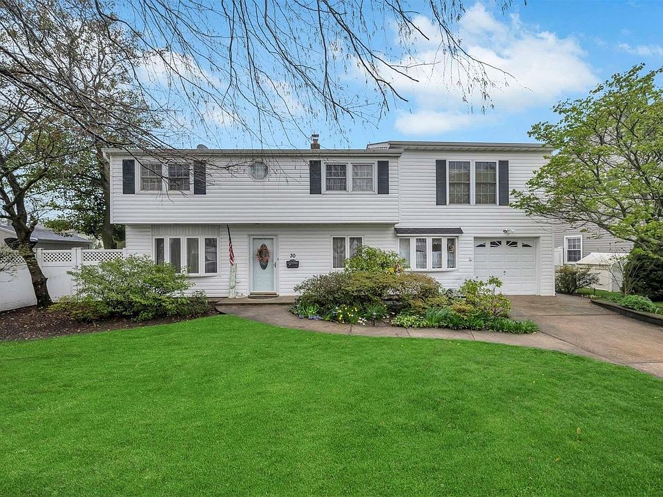1st image of 30 Crabtree Lane