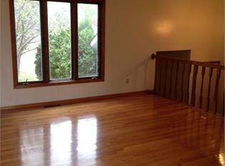 1589 Boardwalk, Eagan, MN 55122