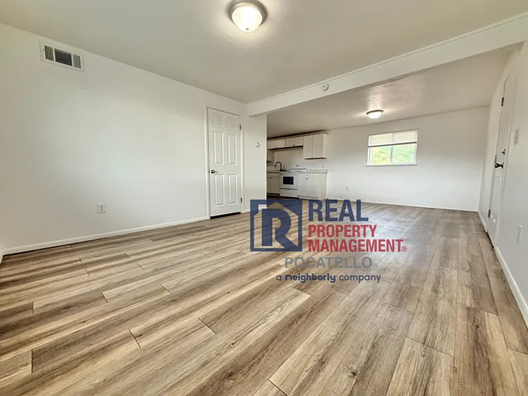 59-57-55-53 Foothill Blvd — Photo 8