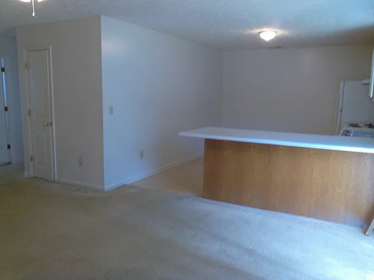 49 Mare Ct #B — Photo 5