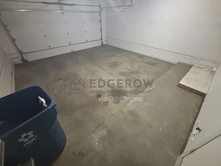 2726 Sandstone Ter NE — Photo 17