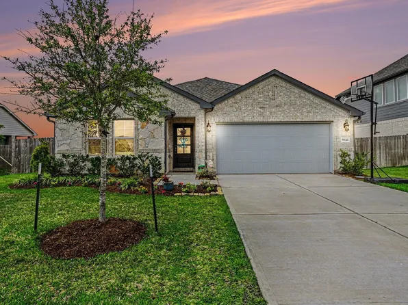 5842 Wayne Way, Rosenberg, TX 77471