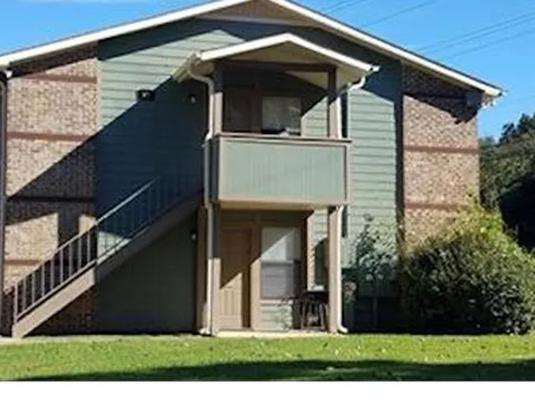 110 Village Ln #A, Madison, AL 35758