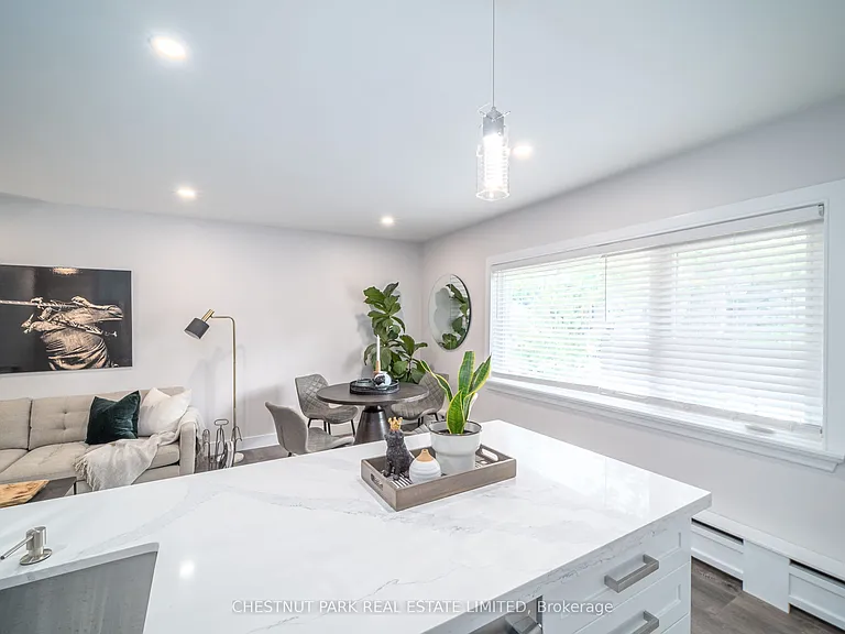 42 Cavell Ave — Photo 18