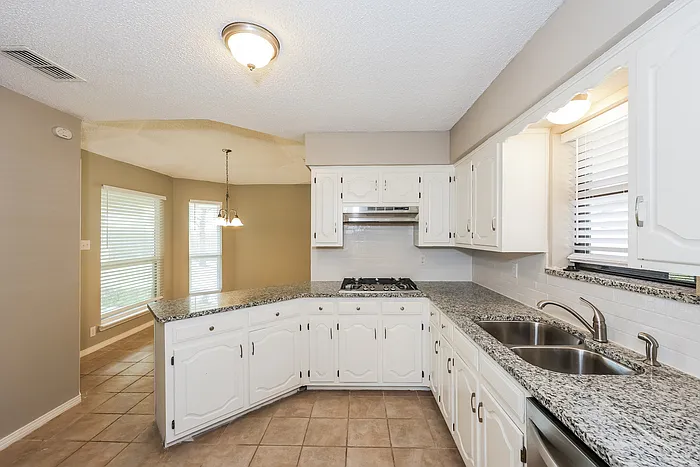 106 Pueblo Dr — Photo 9