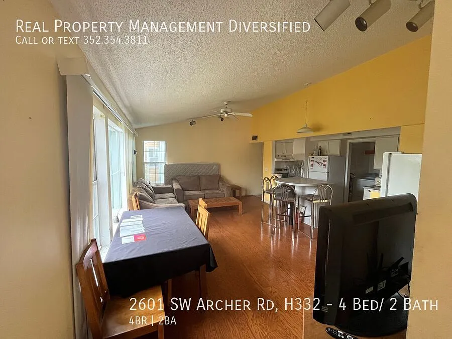 Your College Life, Upgraded - 2 Private rooms available! — Photo 2