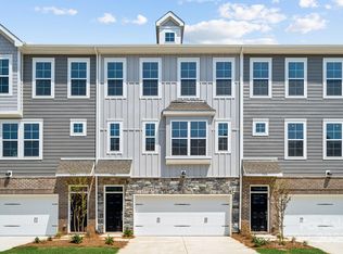 7108 Brookview Ln, Sherrills Ford, NC 28673