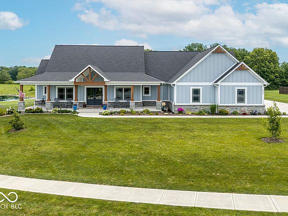 2nd image of 253 Brianne Ln