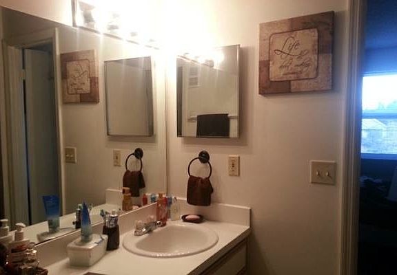 4th image of 2296 River Park Cir APT 1135
