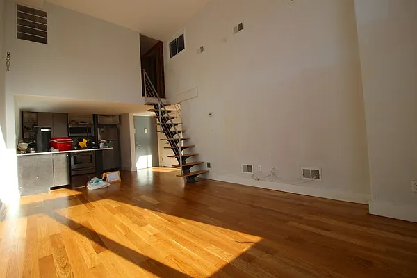 Rented by Bold Marketing | media 27