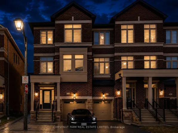 15 Sissons Way, Markham, ON L6B 1R2