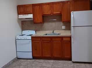 230 E Sharpnack St #G, Philadelphia, PA