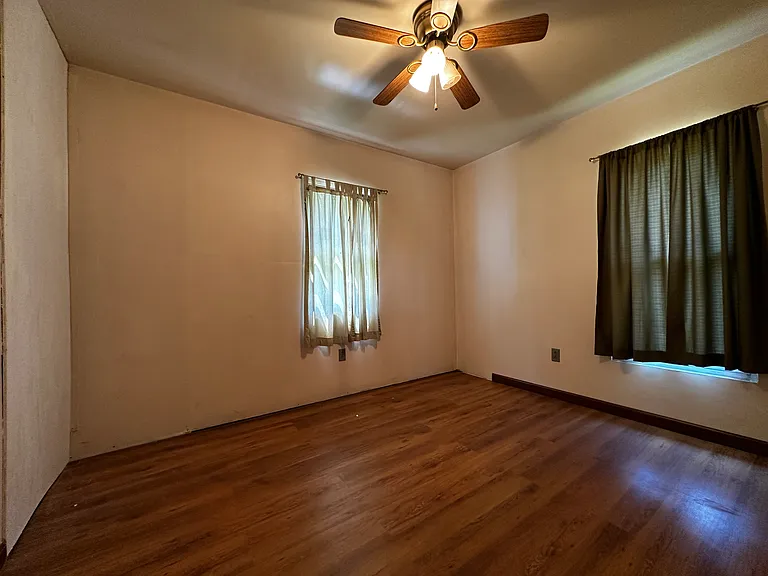 8232 Mercer St #1 — Photo 14