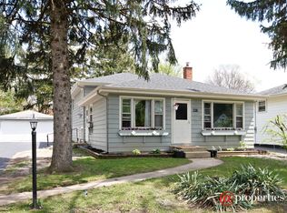 4411 Buckley Rd, Lisle, IL 60532