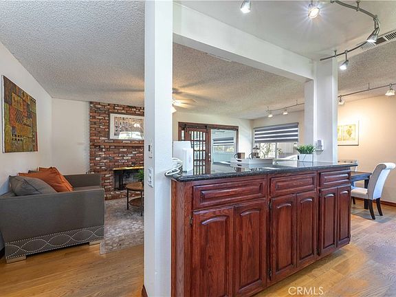 3rd image of 2741 Marber Ave