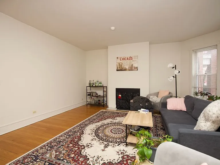6717 N Sheridan Rd #S3 — Photo 8