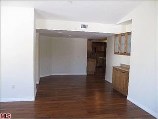 3rd image of 1420 Bundy Dr #404