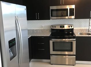 2134 Ludlam Rd #406, Miami, FL 33155