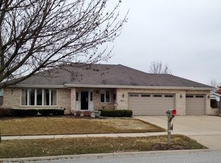 10313 Austen Ct, Mokena, IL 60448