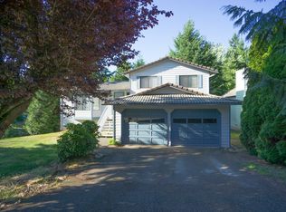 16708 SE 40th Pl, Bellevue, WA 98008