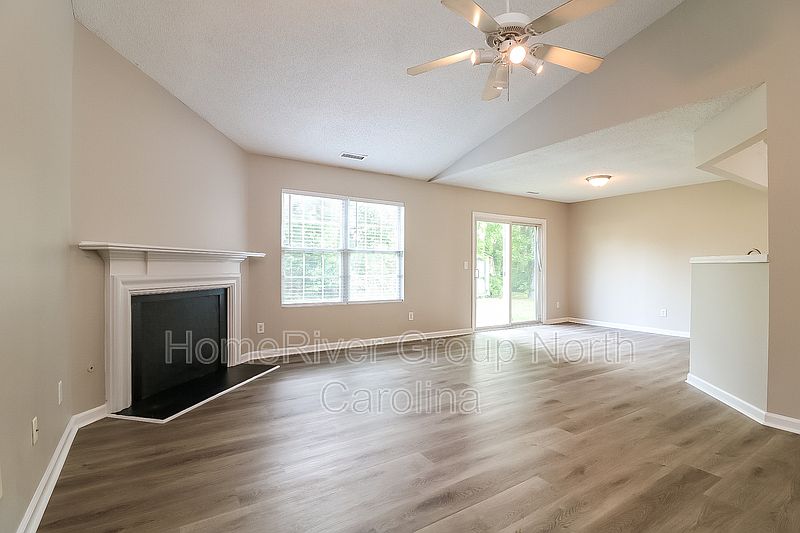 4319 Viewmont Dr, Raleigh, NC 27610 Zillow